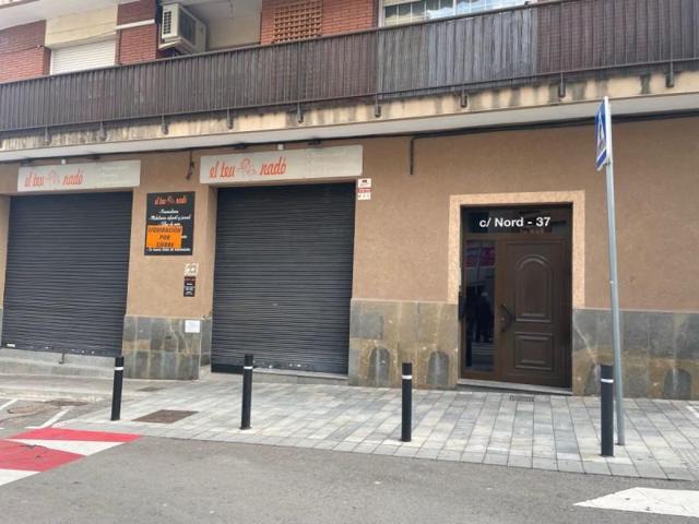 Local comercial en alquiler en Sant Boi de Llobregat, Centre photo 0