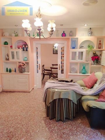 Piso en alquiler en Jaén, San Ildefonso photo 0