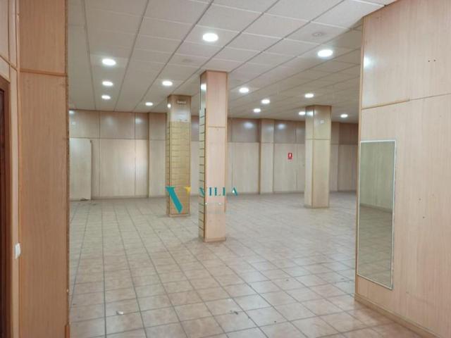 Local comercial en alquiler en Alcalá de Guadaira, Zona Centro photo 0