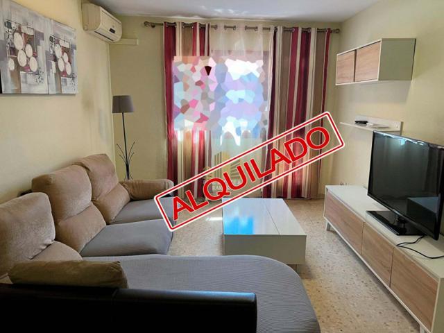 Piso en alquiler en Alcalá de Guadaira, Zona Centro photo 0