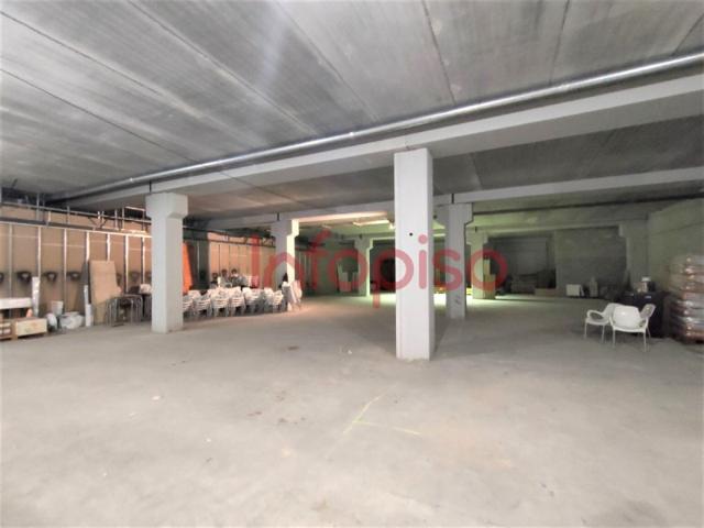 Local comercial en alquiler en Valdepeñas, Multicines photo 0