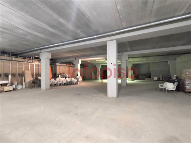 Local comercial en alquiler en Valdepeñas, Multicines photo 0