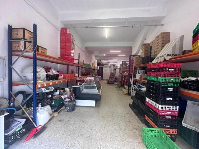 Local comercial en alquiler en Lugo photo 0