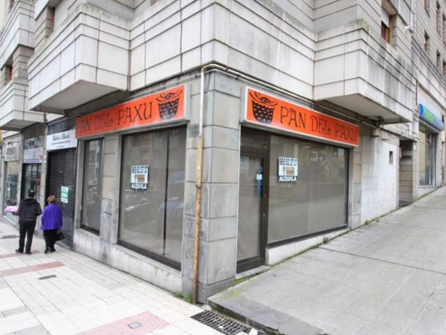 Local comercial en alquiler en Avilés photo 0