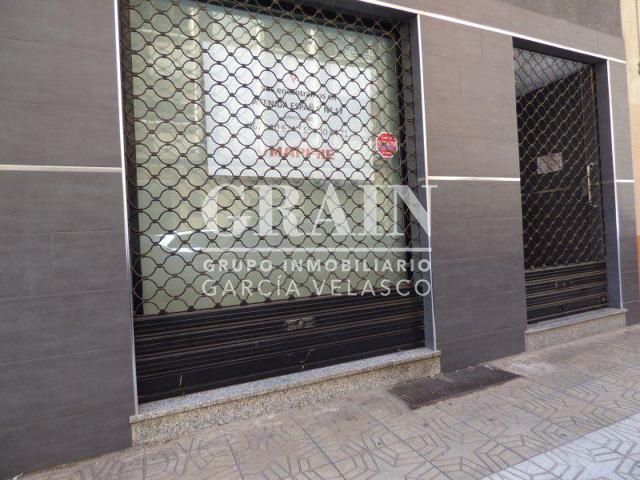 Local comercial en alquiler en Albacete, Parque Sur photo 0