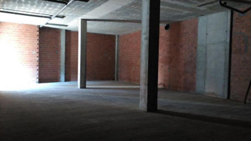 Local comercial en alquiler en Lugo, Milagrosa photo 0