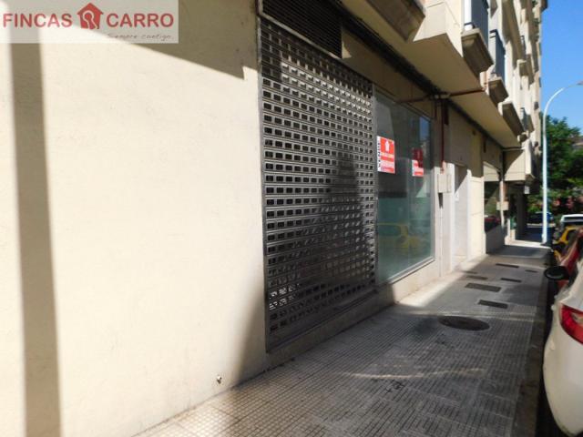 Local comercial en alquiler en Pontevedra, Pontevedra photo 0