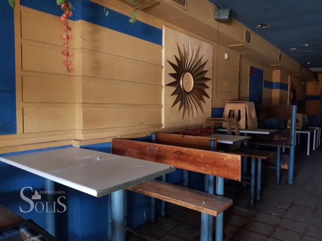 Local comercial en alquiler en Oviedo, Centro - Auditorio photo 0