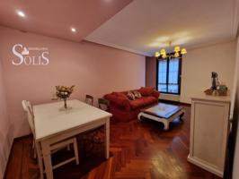 Apartamento en alquiler en Oviedo, El Auditorio photo 0