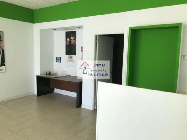 Local comercial en alquiler en Ferrol, Catabois photo 0