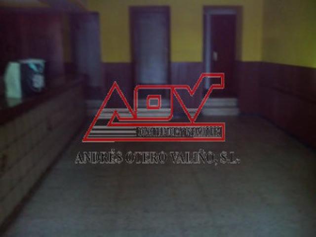 Local comercial en alquiler en Ferrol, Esteiro photo 0