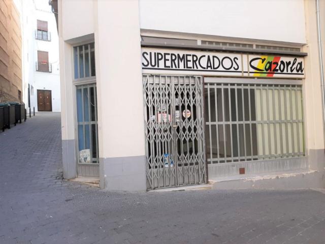 Local comercial en alquiler en Cazorla, Cazorla photo 0