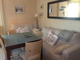 Apartamento en alquiler en Cádiz, Avda. Juan Carlos I photo 0