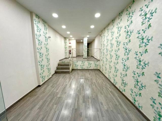 Local comercial en alquiler en Valdepeñas, Centro photo 0