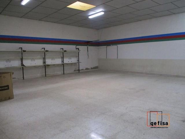 Local comercial en alquiler en Valdepeñas, Centro photo 0