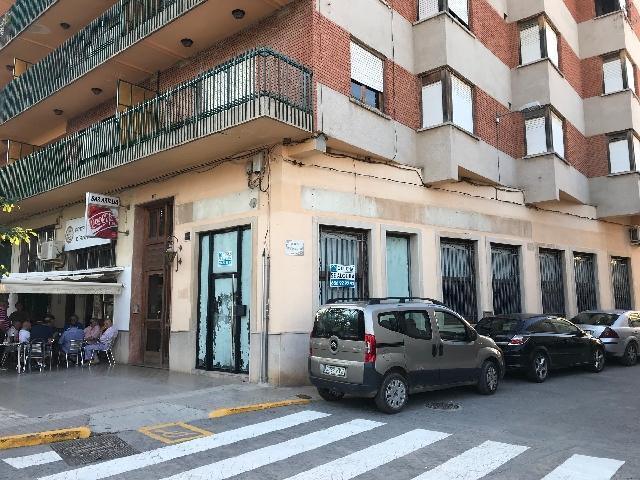 Local comercial en alquiler en Artana, Artana photo 0