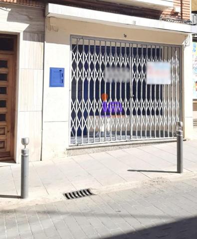 Local comercial en alquiler en Valdepeñas, Centro photo 0