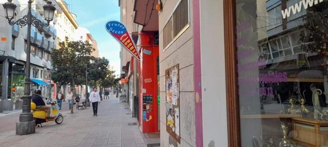 Local comercial en alquiler en Ponferrada, Centro photo 0