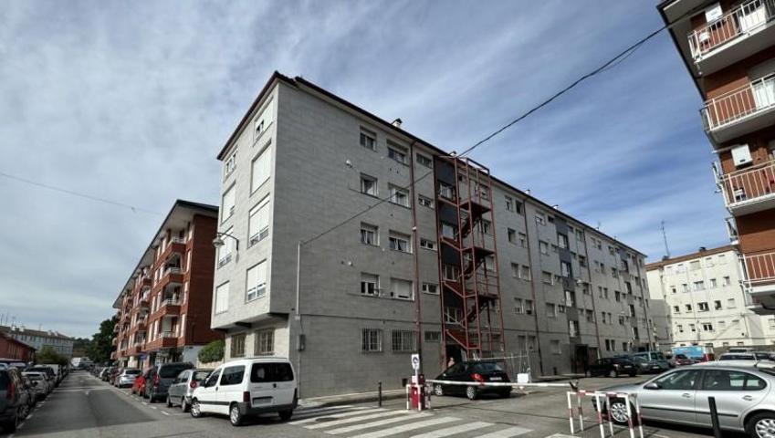 Piso en alquiler en Laredo, El Ensanche photo 0