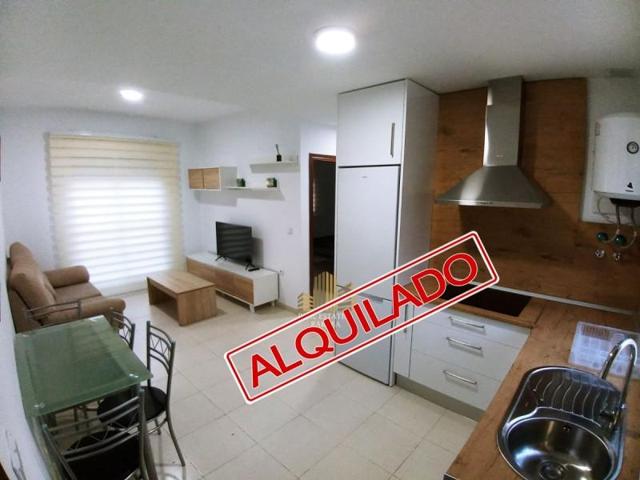 Piso en alquiler en Alcalá de Guadaira, Campo De Las Beatas photo 0