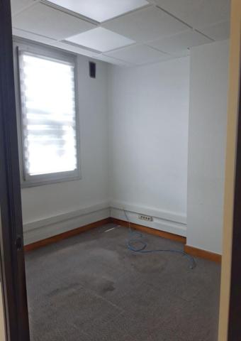 Oficina en alquiler en Vitoria-Gasteiz, Centro photo 0