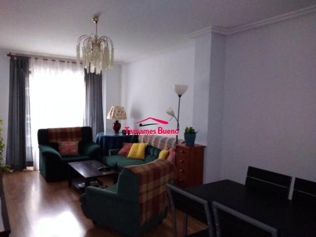 Piso en alquiler en Salamanca, Comuneros photo 0