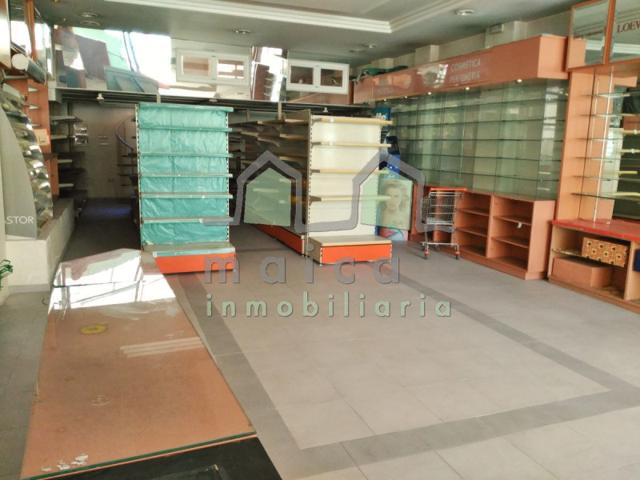 Local comercial en alquiler en Vigo, Povisa photo 0