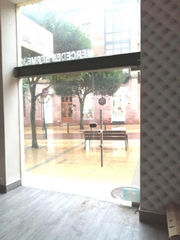 Local comercial en alquiler en Torrelavega, Centro photo 0