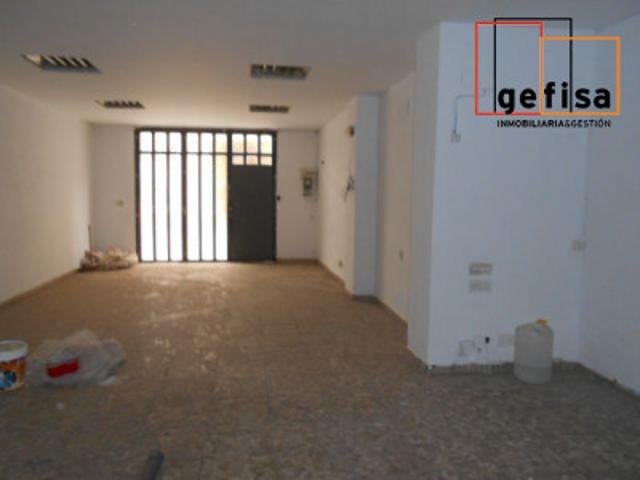 Local comercial en alquiler en Valdepeñas, Centro photo 0