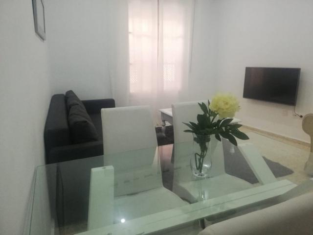 Piso en alquiler en Cádiz, Cadiz photo 0