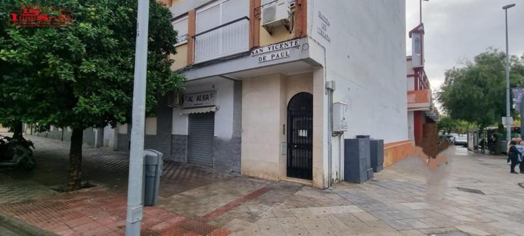 Local comercial en alquiler en Sevilla, Ronda de Triana-Patrocinio-Turruñuelo photo 0
