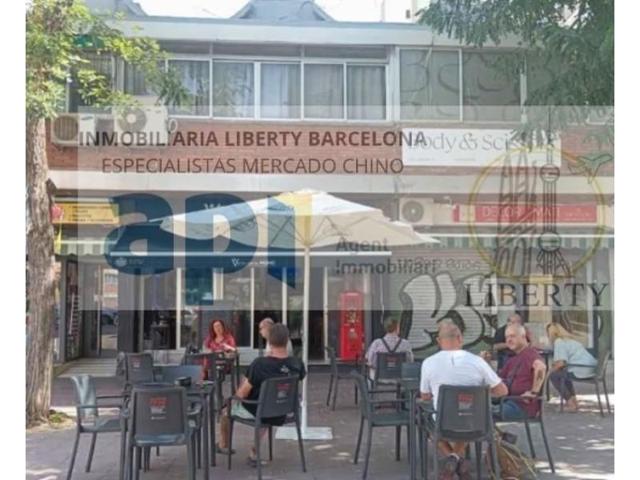Local comercial en alquiler en L'Hospitalet de Llobregat photo 0