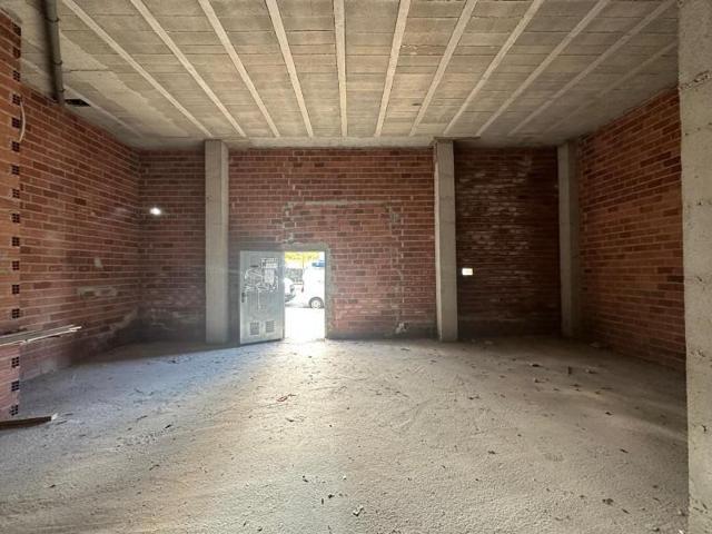 Local comercial en alquiler en Boqueixón, Lestedo photo 0