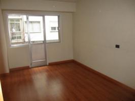 Oficina en alquiler en Santiago de Compostela, O Ensanche photo 0