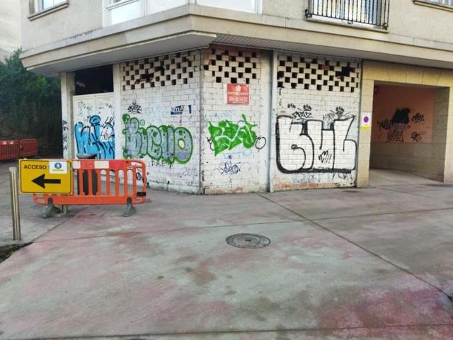 Local comercial en alquiler en Pontevedra, Pontevedra photo 0