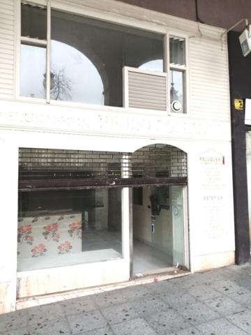 Local comercial en alquiler en Torrelavega, Centro photo 0