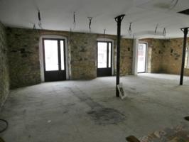 Local comercial en alquiler en Grado, Grado photo 0