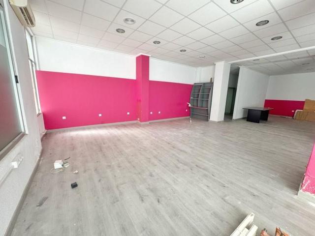 Local comercial en alquiler en Elda, Gran avenida photo 0