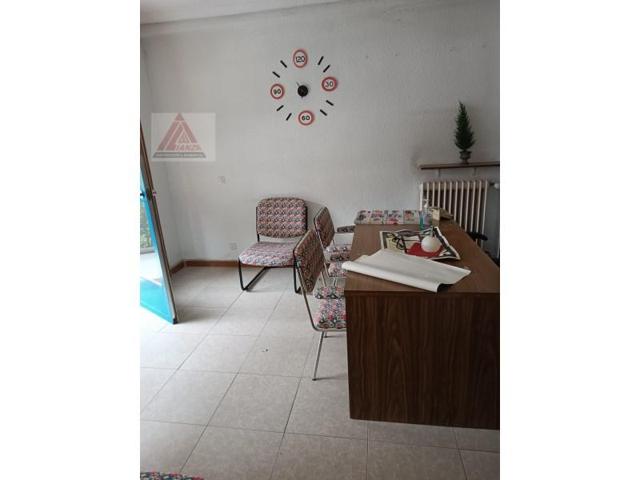 Local comercial en alquiler en Madrid photo 0