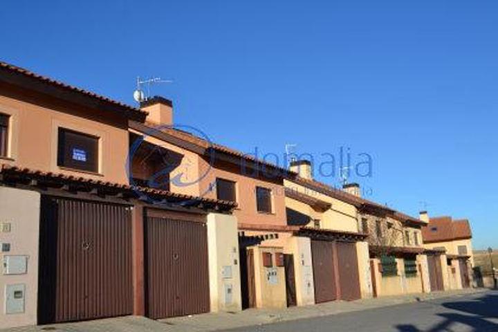 Adosada en alquiler en Encinillas, Encinillas photo 0