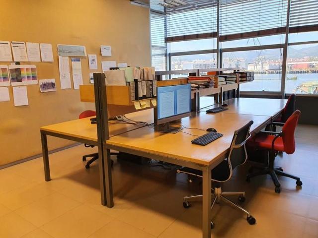 Oficina en alquiler en Erandio, Erandio photo 0