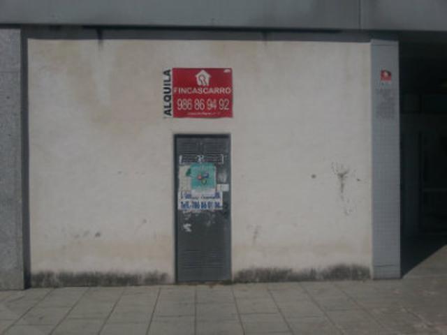 Local comercial en alquiler en Pontevedra, Pontevedra photo 0