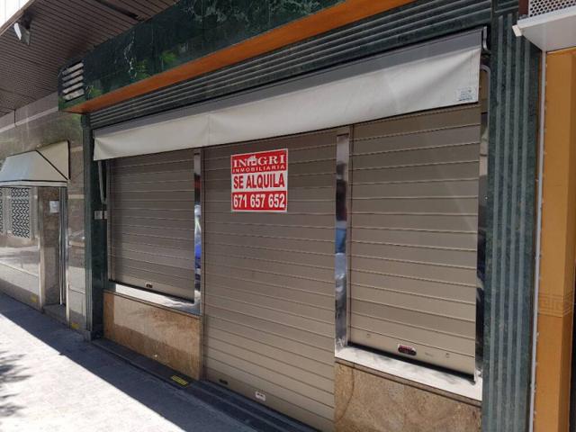 Local comercial en alquiler en Ciudad Real, Centro - Moreria photo 0