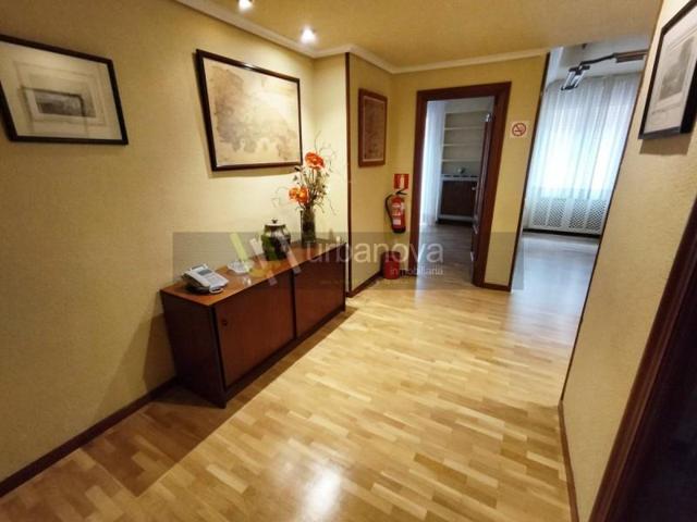Oficina en alquiler en Logroño, Centro photo 0