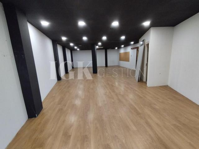 Local comercial en alquiler en Arenys de Mar photo 0