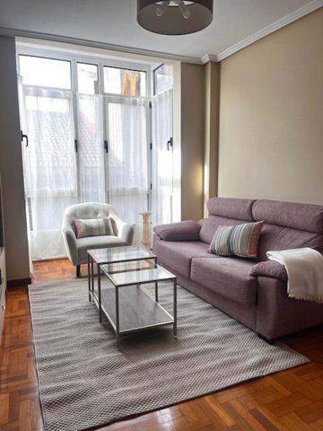Apartamento en alquiler en Gijón, Centro - Cimadevilla photo 0