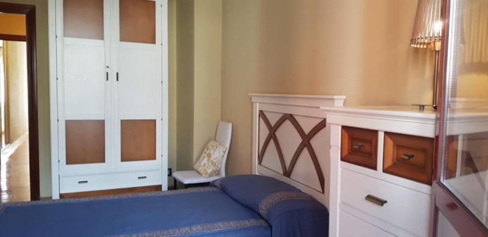 Piso en alquiler en Oviedo, Centro - Degrain photo 0