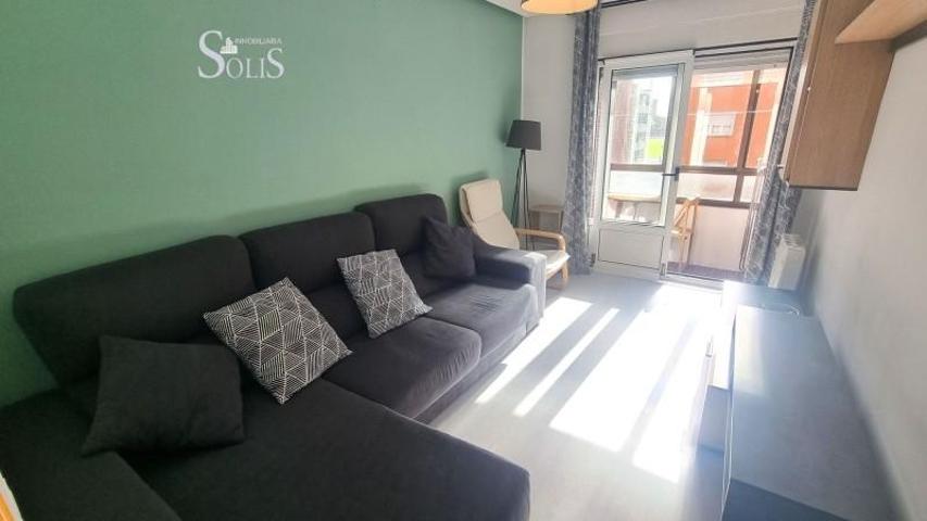 Piso en alquiler en Oviedo, El Auditorio photo 0