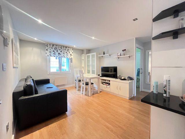 Piso en alquiler en Gijón, Centro - Cimadevilla photo 0