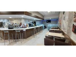 Local comercial en alquiler en Silleda photo 0